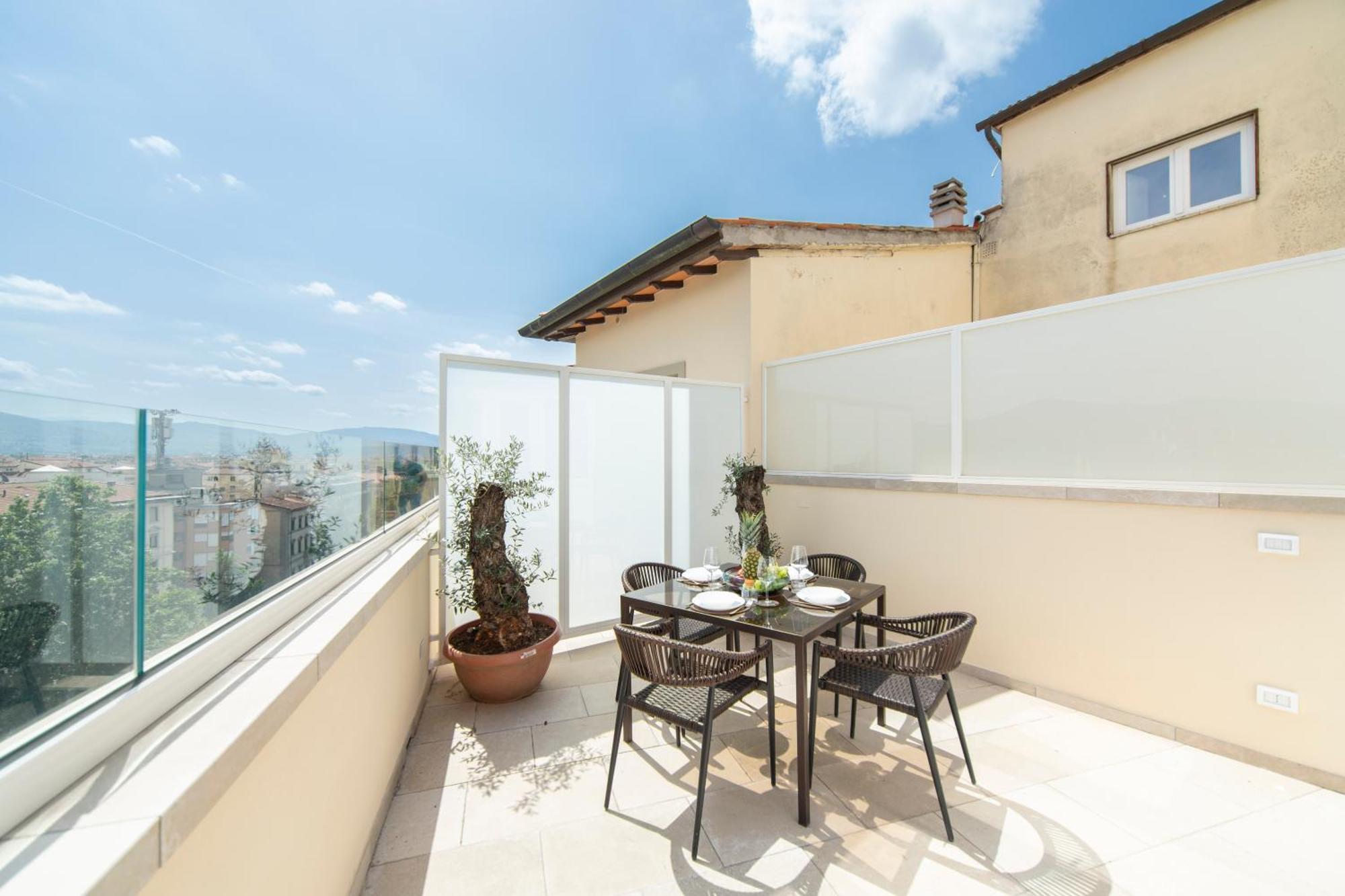 Apartamento Penthouse With Terrace Over